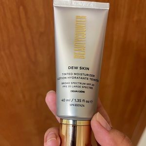 BEAUTY COUNTER tinted moisturizer